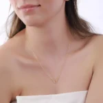 18K Gold Vermeil Diamond V Necklace | Elegant Zircon Accent - Görsel 2