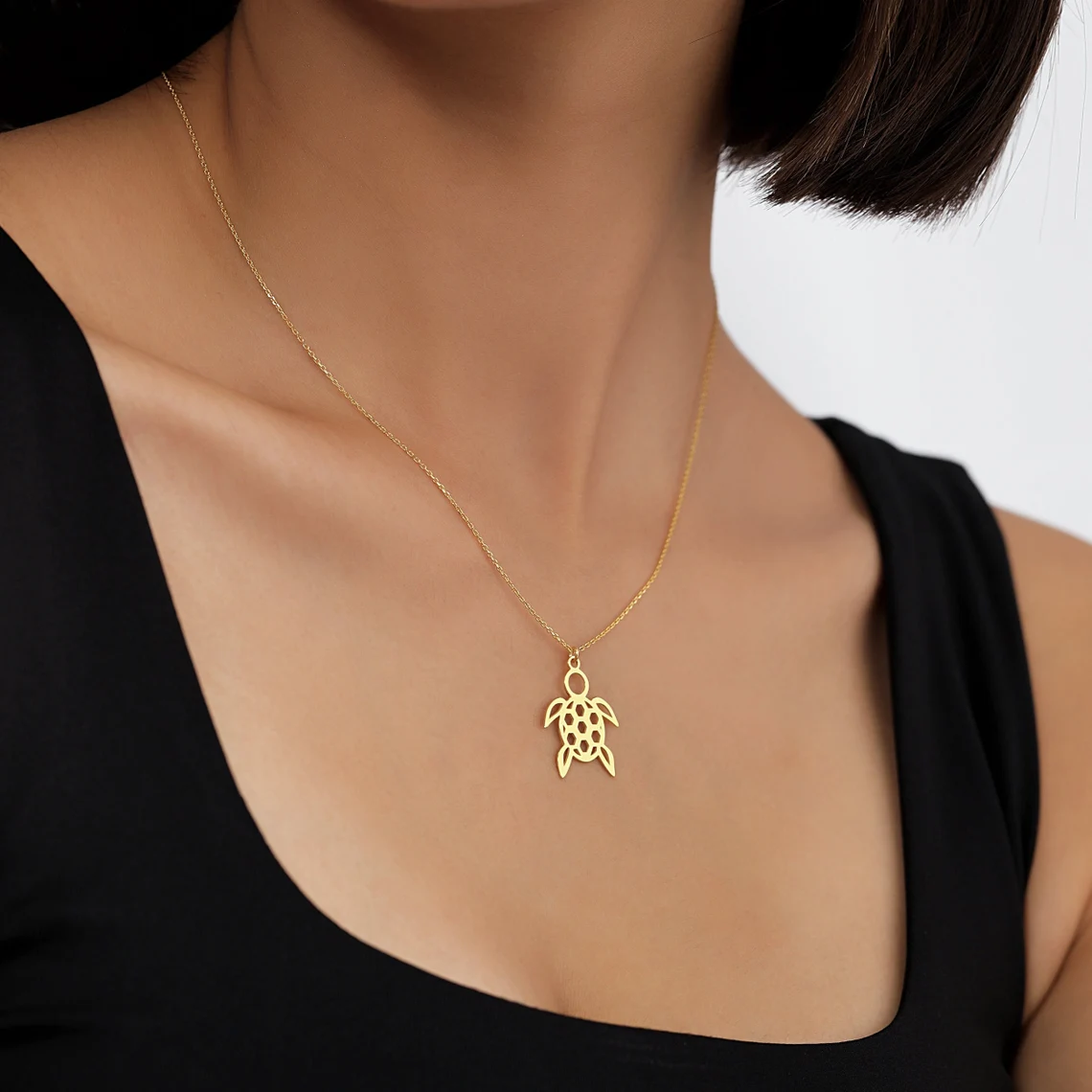 il_1140xN.5647017824_328v 18K Gold Vermeil Turtle Pendant Necklace | Sea Life Charm - Görsel 1