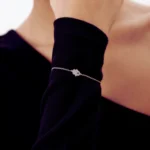 Dainty 14k Rose Gold Hamsa Bracelet, White & Blue Stone Evil Eye Charm - Görsel 6