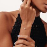 Dainty Diamond Cross Bracelet, 10k Gold Christian Jewelry - Görsel 3