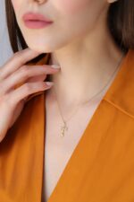 Solid Gold Diamond Cross Pendant Necklace – 10K/14K Faith Jewelry - Görsel 8