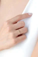 Personalized Diamond Pavé Name Ring - 10k/14k Gold Custom Jewelry - Görsel 3