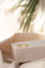 Gold Beaded Band Ring with Engravable Oval Bar - Minimalist Stackable Jewelry - Görsel 7