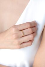 10k 14k Gold Heart Band Ring, Dainty Stacking Ring - Görsel 8