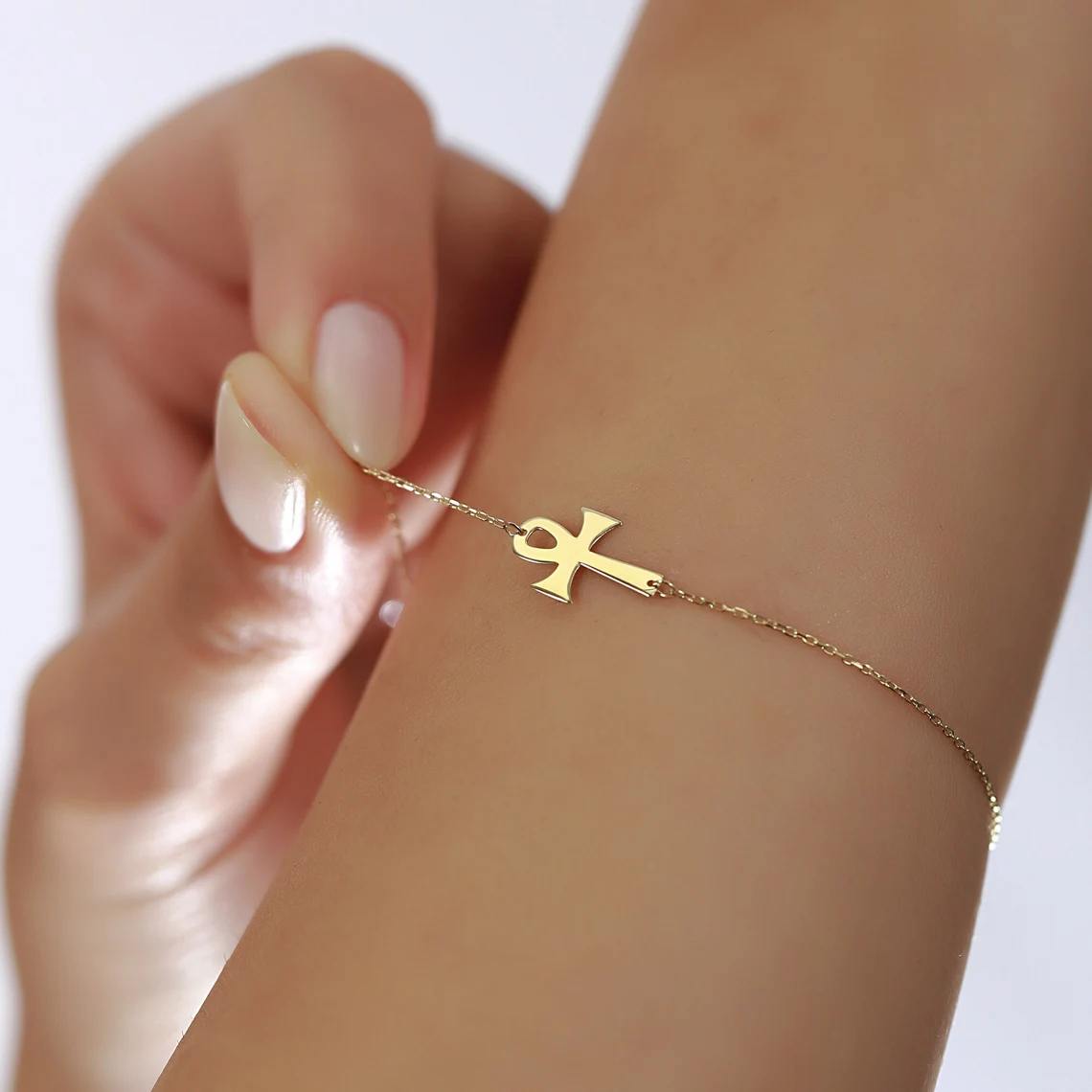 il_1140xN.6220271633_e0ir 14K Solid Gold Ankh Cross Bracelet | Egyptian Symbol Jewelry - Görsel 1