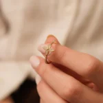 Gold Diamond Flower Ring, Pavé Band, Love Symbol Gift - Görsel 2