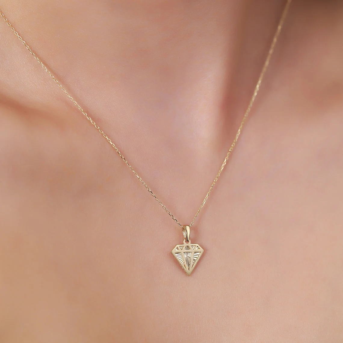 il_1140xN.5567313474_8hjp 14K Gold Diamond Cut Necklace | Dainty Gold Chain - Görsel 1