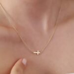 Solid Gold Sideways Cross Necklace – 10K/14K Faith Pendant - Görsel 4