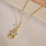 Gold Hamsa Hand Necklace – Dainty Evil Eye Amulet, Spiritual Jewelry - Görsel 8