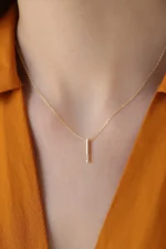 14K Solid Gold Diamond Bar Necklace – Minimalist Vertical Pendant - Görsel 2