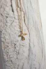 10K/14K Gold Cross Necklace – Dainty Diamond Religious Pendant - Görsel 4