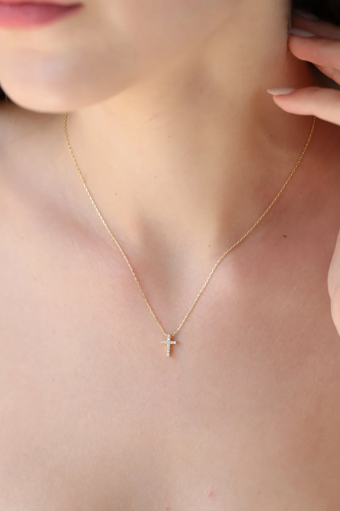 il_1140xN.6189205969_fxk2 Solid Gold Diamond Cross Necklace – Pavé Faith Pendant - Görsel 1