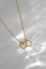 Solid Gold Double Circle Necklace – Interlocking Rings Pendant - Görsel 6
