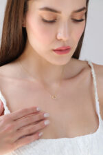 14K Gold Diamond Horseshoe Necklace – Lucky Charm Pendant - Görsel 2