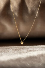 14K Solid Gold Star Necklace: Dainty Celestial Pendant - Görsel 8