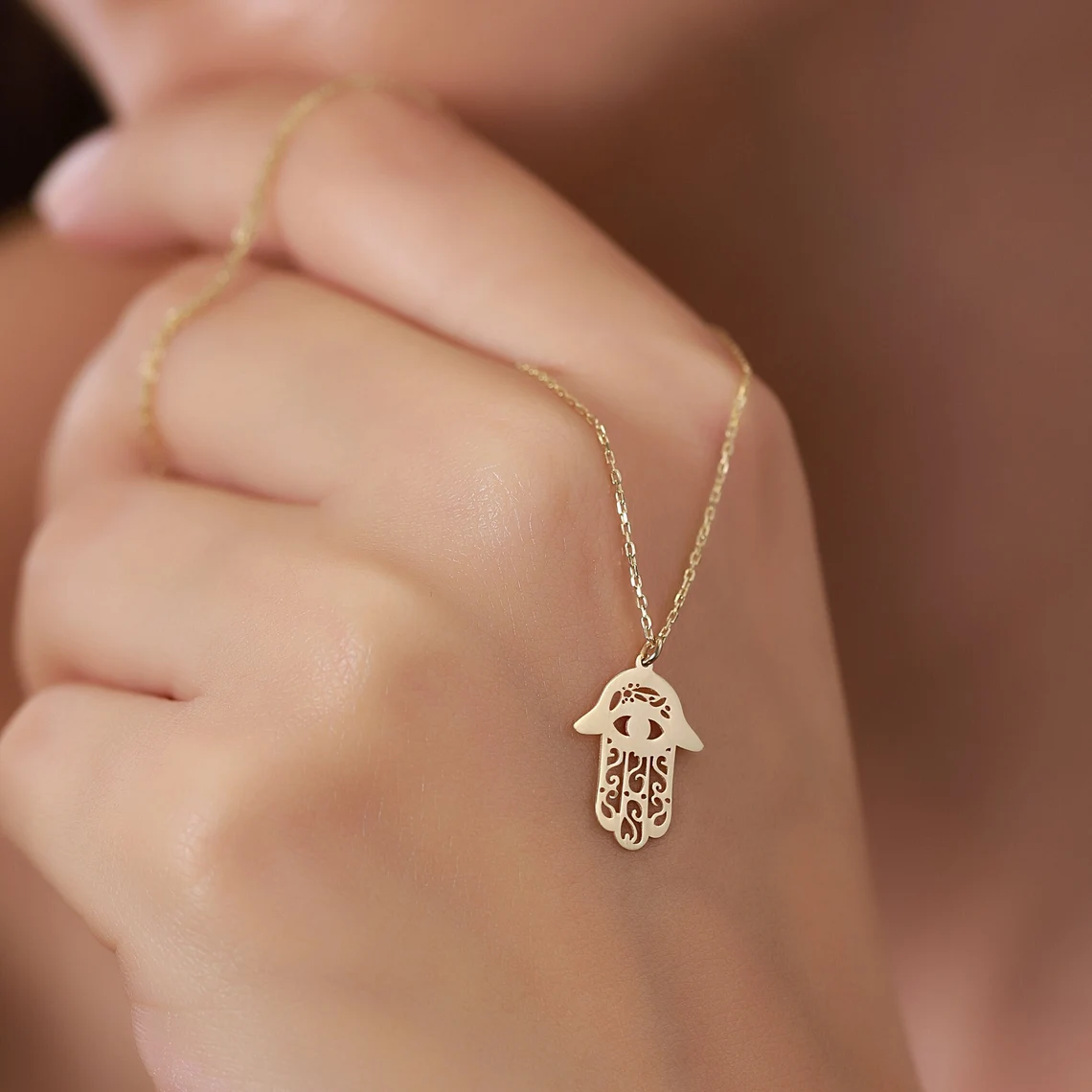 il_1140xN.6220291713_2v2z 14K Gold Hamsa Hand Necklace | Spiritual Amulet, Fatima Jewelry - Görsel 1