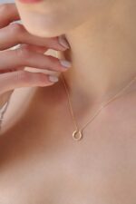 14K Gold Diamond Horseshoe Necklace – Lucky Charm Pendant