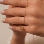 14K Gold Diamond Drop Bar Necklace: Minimalist Fine Jewelry - Görsel 4