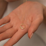 14K Gold Diamond Circle Pendant Necklace: Celestial Fine Jew - Görsel 3