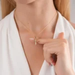 Two-Tone 10k 14k Gold Crucifix Necklace, Red Accent Jesus Pendant - Görsel 4